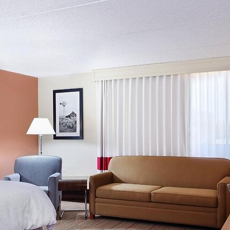 Four Points By Sheraton College Station Buitenkant foto