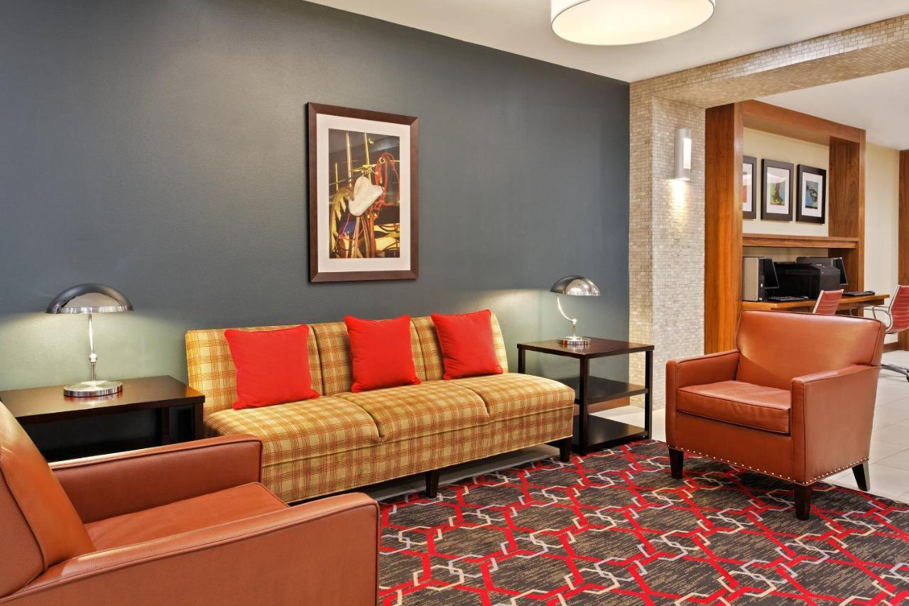 Four Points By Sheraton College Station Buitenkant foto